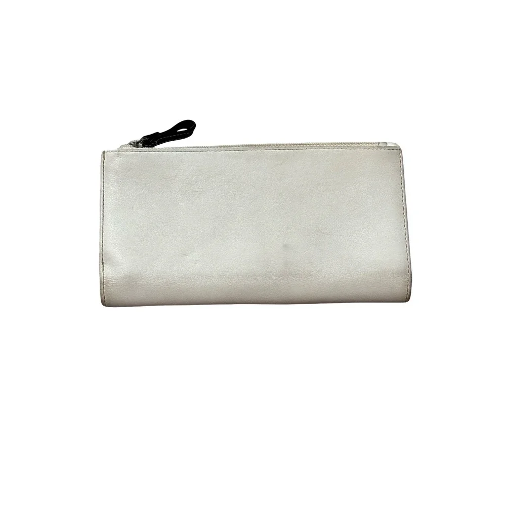Coach Soho White Leather Buckle Slim Envelope Wallet OS Silver Hardware